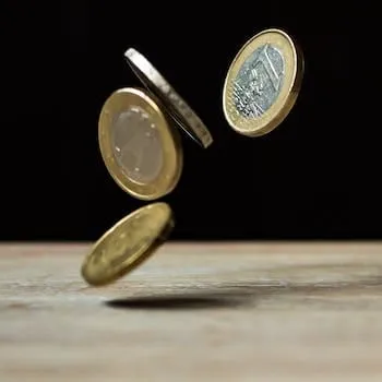 Comment automatiser les processus financiers avec les outils de Zoho en Guadeloupe